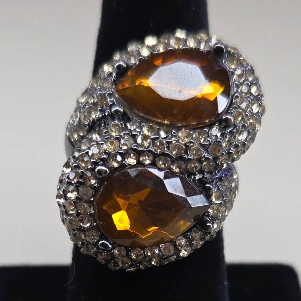 Amber Pear Crystal Bypass Cocktail Ring‎ Gunmetal Tone Pave Rhinestone Size 7.5